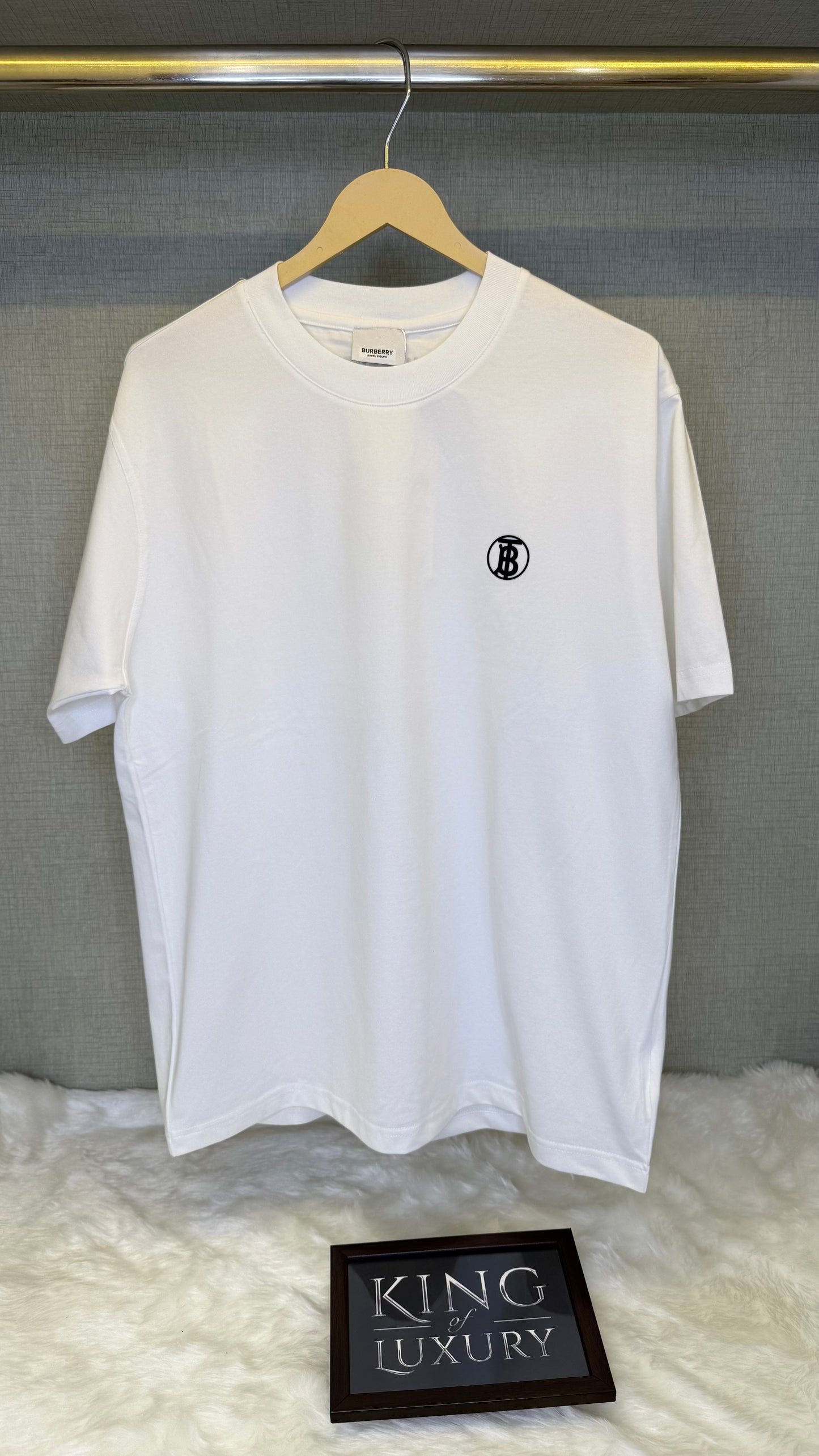 Burberry black logo pack