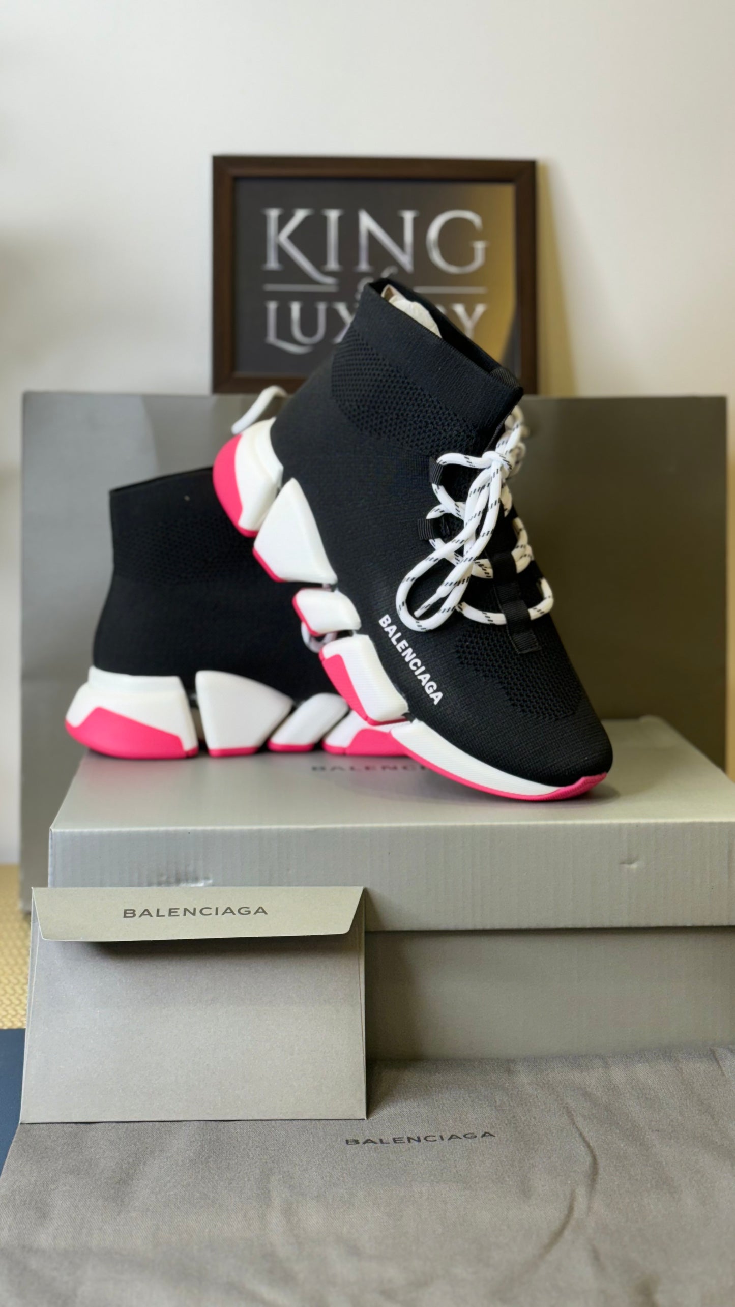 Balenciaga Speed 2.0 Lace Up Black pink Sole