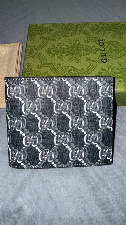 Gucci GG Shadow bi-fold wallet - Grey