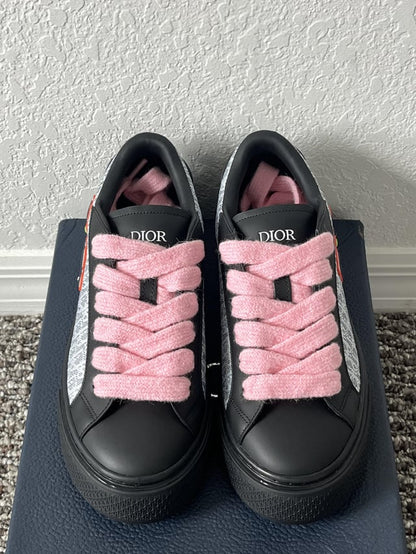 DIOR AND KAWS B33 Sneaker