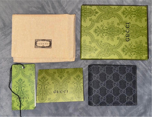GUCCI GREY INTERIOR GG COIN WALLET